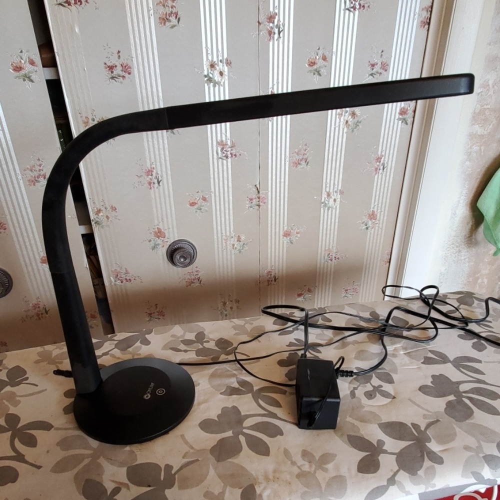 Ott-lite model ACDL10A